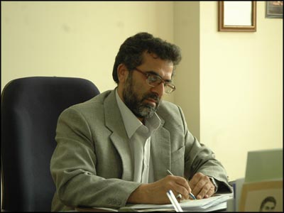 اقتدار و آزادي عمل رئيس جمهور بايد يك اصل خدشه ناپذير باشد