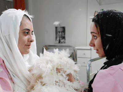 «دختران» بدون تيزر و تبليغات بيست ميليوني شد