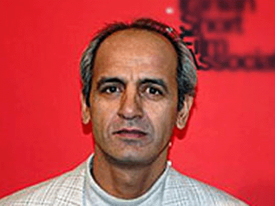 «آينه‌هاي غبارگرفته» به نیمه رسید