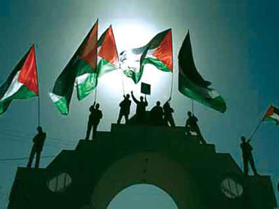 در همايش حمايت هنرمندان ايران از حزب‌ا... لبنان