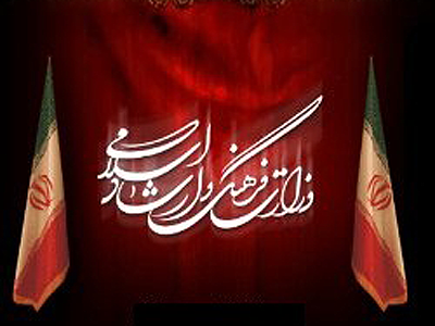 تقويت سطح دانش و مهارت هنري بانوان لازمه رقابت در بازارهاي داخلي و خارجي است