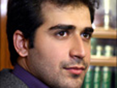 «قبله مايل به تو» برقعي به نمايشگاه كتاب مي‌رسد