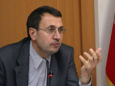 تعداد مسافران از تعداد ظرفيت حمل‌ونقل به مراتب بیشتر بود