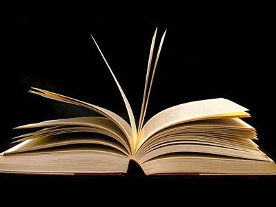 مجتبي پورمحسن شعر و رمان و ترجمه منتشر مي‌كند 