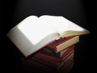 سرور كتبي «اين همه تلق و ملق» را به خط بريل نوشت