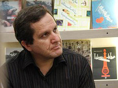 ساخت آثاری با جنس تفریحی کار طنز پرداز نیست