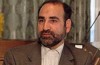 محمدرضا سنگری کتاب «از نتایج سحر» را به ناشر سپرد