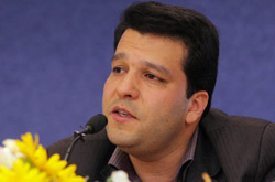 خرید نسخه قاچاق فیلم«قلاده های طلا» شرعا حرام است