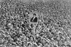 رمان «اذان بی‌موقع» روایت نوای الله‌اکبر مردم روی پشت‌بام‌ها در ایام انقلاب