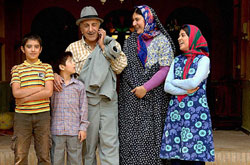 فیلم سینمایی« یه حبه قند» نمایش داده می شود